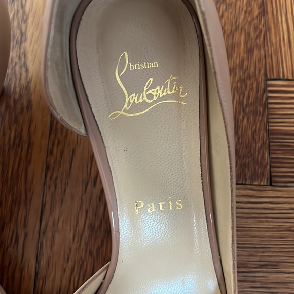 Christian Louboutin Nude Low Heels with Spikes - Picture 2 of 6